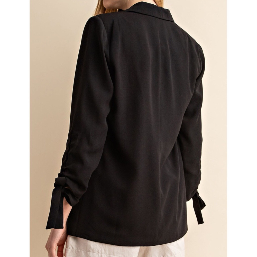 See new listing - Picture 6 of 8